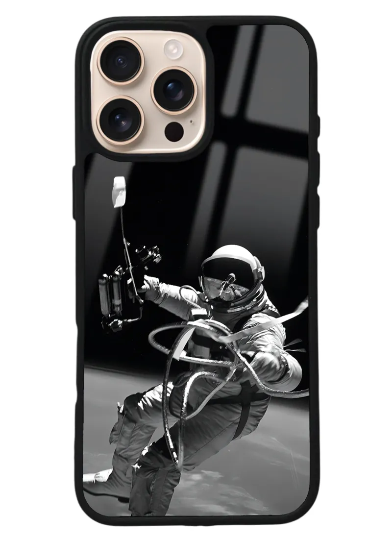 iPhone 16 Pro Max Space Tasarımlı Glossy Telefon Kılıfı iPhone 16 Pro Max Space Tasarımlı Glossy Telefon Kılıfı